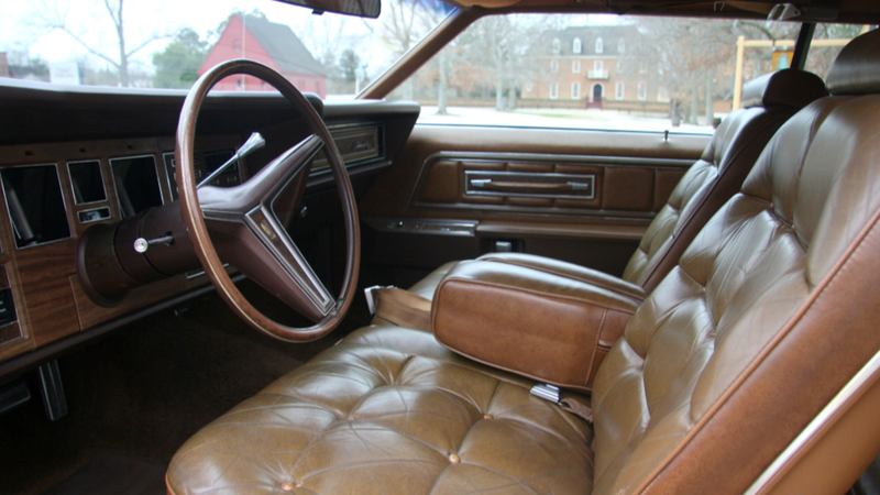 Illustration for article titled 1972 Lincoln Mark IV: The Jalopnik Classic Review
